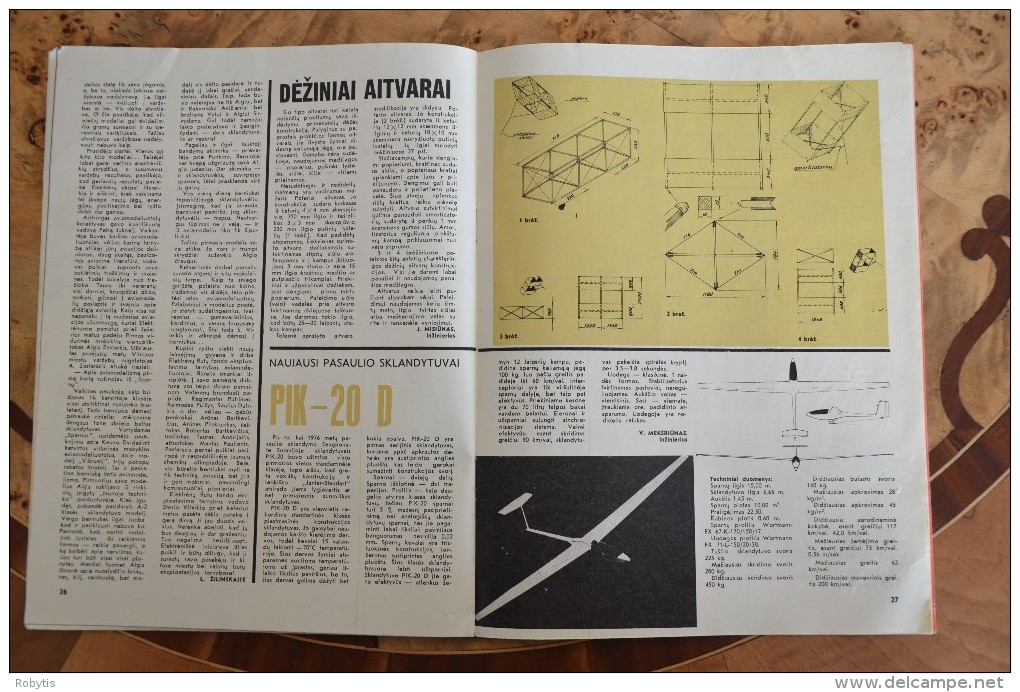 Litauen Lithuania Magazine " Sparnai "  Wings  1978 nr. 1 Cosmos Space Planes