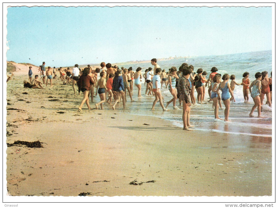 CPSM ENFANTS JOUANT A LA PLGE ST HILAIRE DE RIEZ VENDEE COLONIE DE VACANCES DE GAGNY LA PLAGE 1970 - Saint Hilaire De Riez