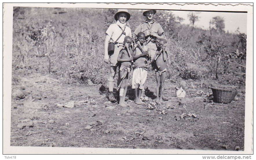 PHOTO------MADAGASCAR------en Brousse---voir 2 Scans - Madagascar