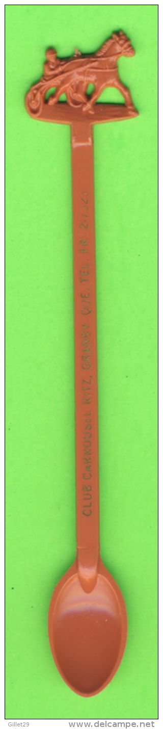 MÉLANGEURS À BOISOON - TOUILLEUR - CLUB CAROUSEL RITZ, GRANBY, QUÉBEC  - COURSE CHEVEAUX SOUS-HARNAIS - - Swizzle Sticks