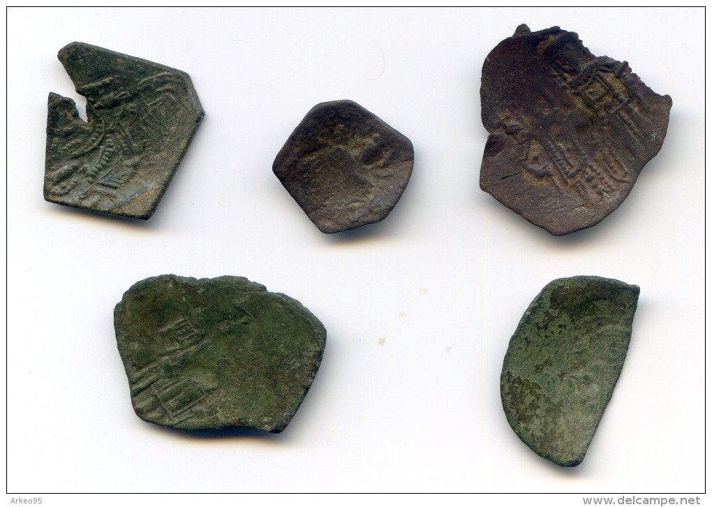 Lot De 5 Trachys De Bronze, Empire Latin De Constantinople - Byzantines