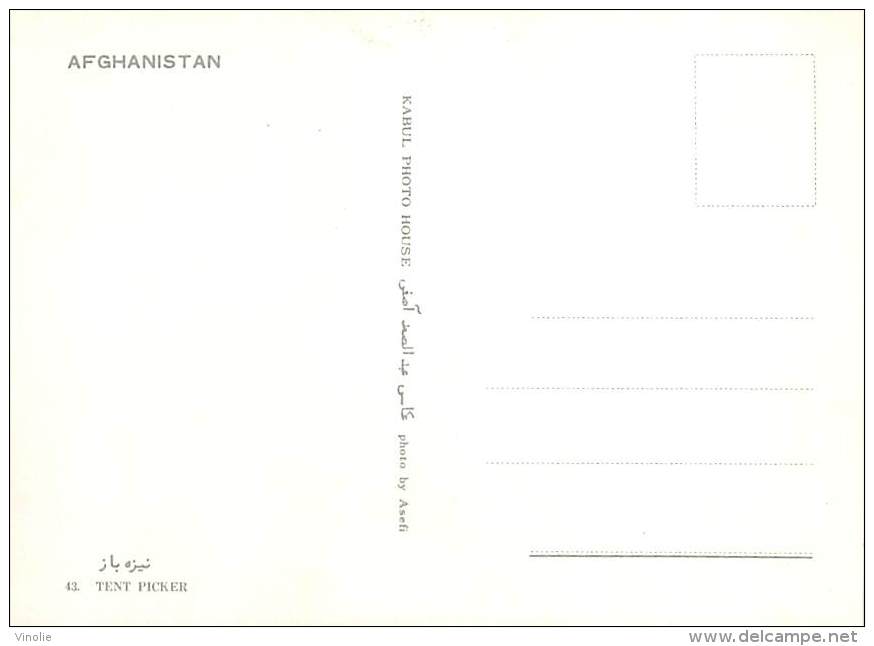 Réf : V 15-554  :  AFGHANISTAN  TENT PICKER - Afghanistan