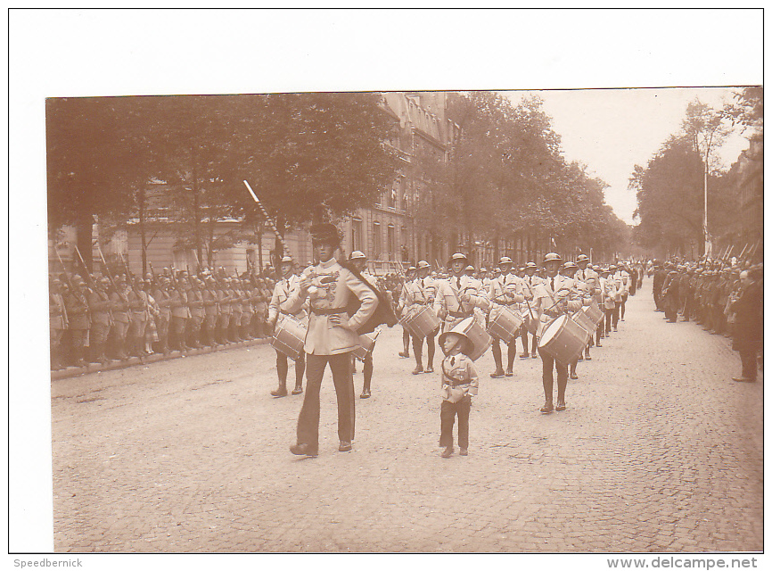 25241 Militaria Guerre 1914 14-18 Vixctoire - American Legion -LH Paris -tambour Musique Militaire - Guerre 1914-18