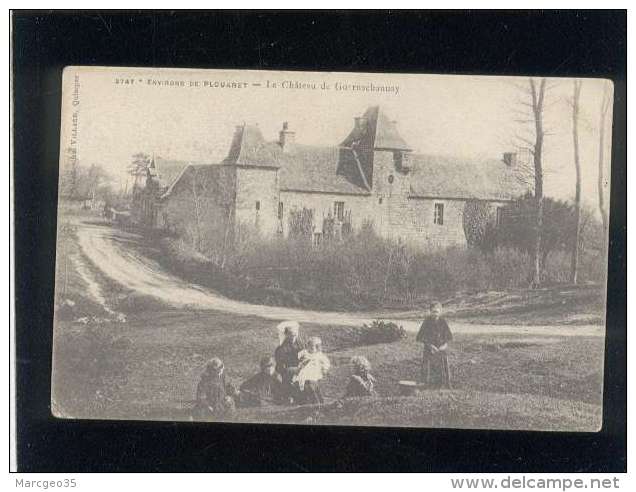 22 Environs De Plouaret Le Chateau De Guernachannay édit. Villard  N° 2747 Animée - Plouaret