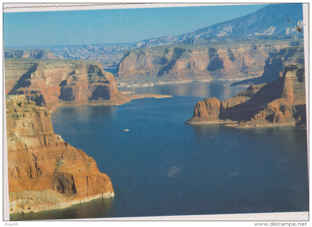 (R) LAKE POWELL  , Glen Caanyon National Recreation Area - Lake Powell