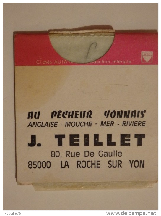 Poche D'hameçons "au Pêcheur Yonnais" J. Teillet 80, Rue De Gaulle 85 La Roche Sur Yon. - Vissen