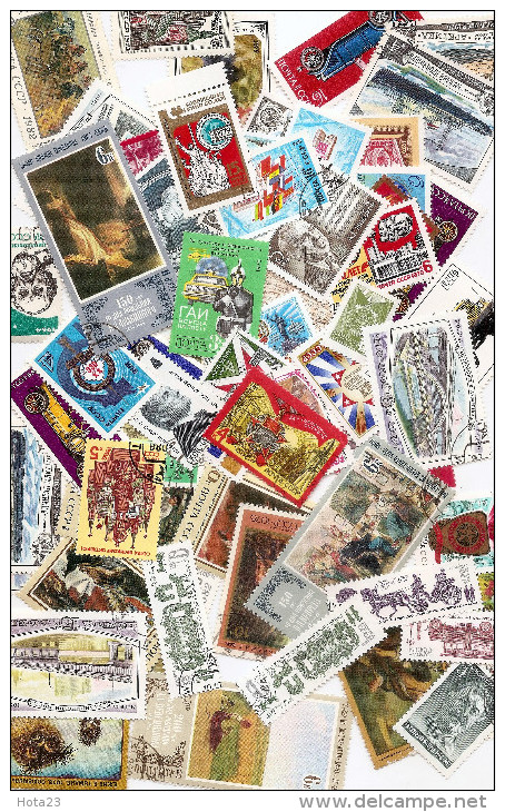 ASSORTED 100 ALL DIFFERENT OF PAPER USED RUSSIA AND SOVIET UNION STAMPS COLLECTION. KILOWARE - Colecciones