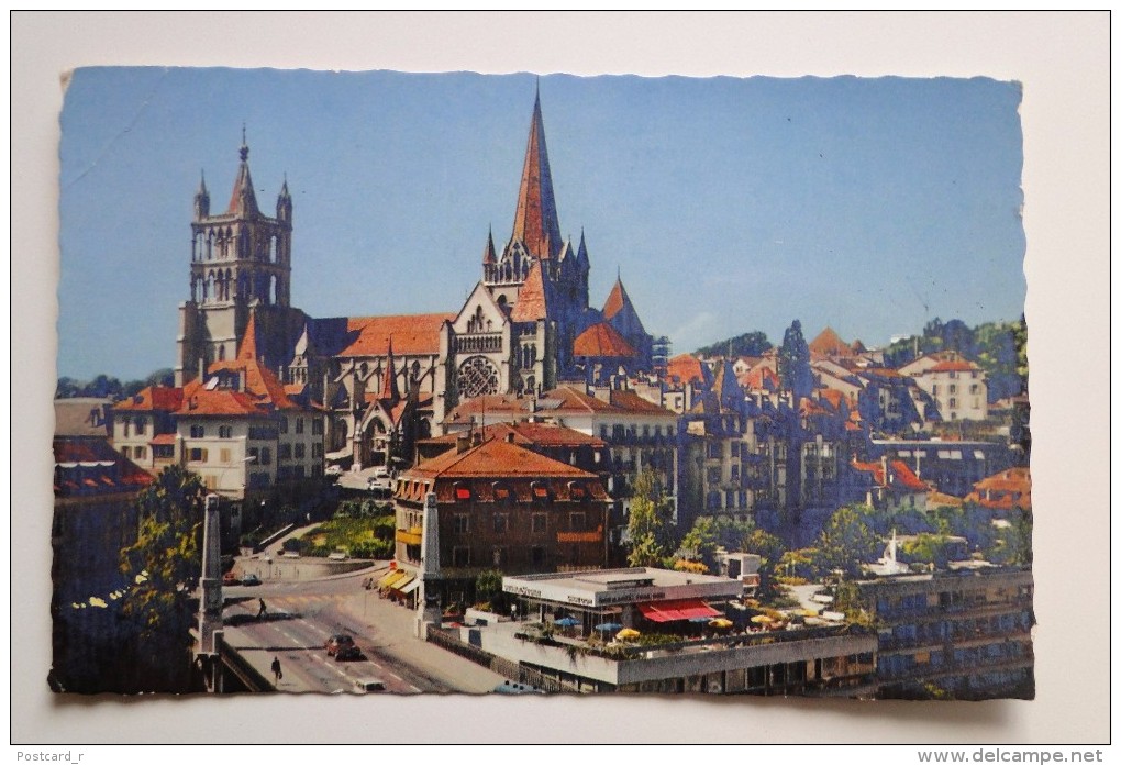 Switzerland Lausanne Le Pont Bessiere Et La Cathedrale    &#1040; 67 - Lausanne