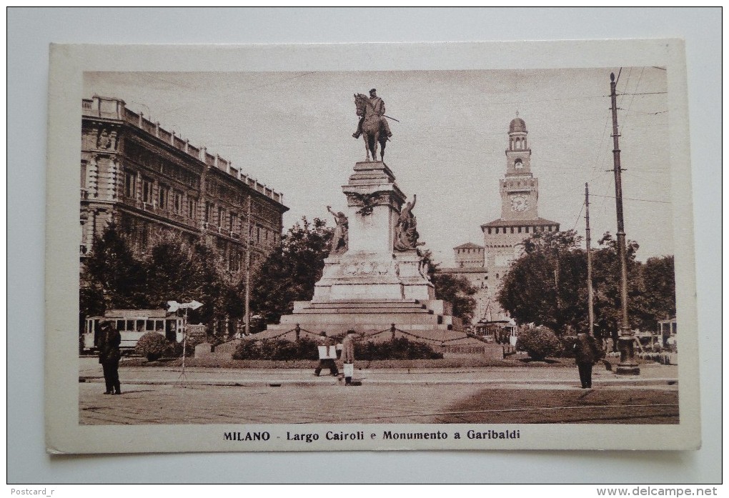 Italy Milano Largo Cairoli E Monumento A Garibaldi  &#1040; 68 - Milano (Mailand)