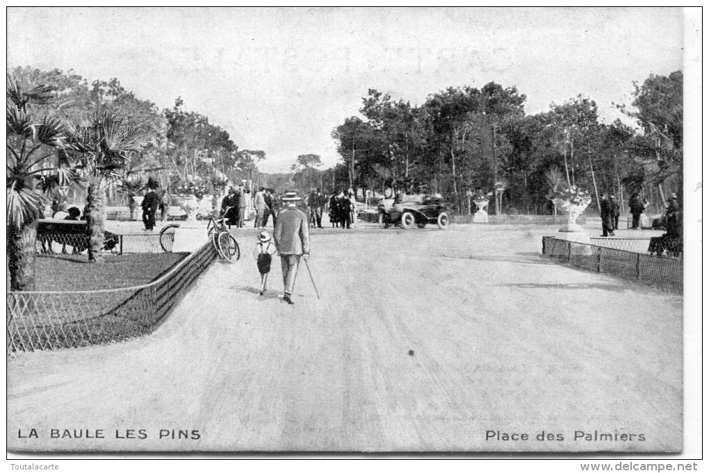 CPA 44  LA BAULE LES PINS PLACE DES PALMIERS - La Baule-Escoublac