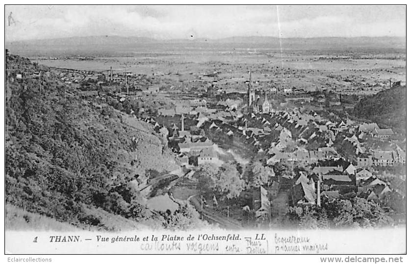 Thann     68    Vue Générale Et La Plaine De L'Ochsenfeld - Thann