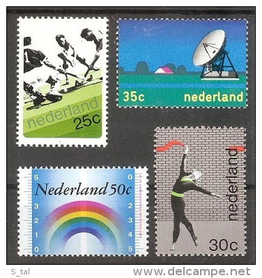 NETHERLANDS  Sport(hockey),space Set 4 Stamps   MNH - Altri & Non Classificati