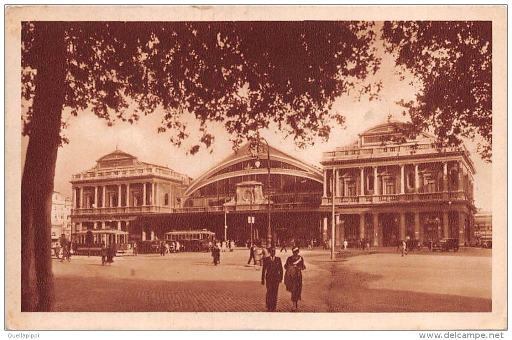 02875 "ROMA - LA STAZIONE TERMINI"  ANIMATA, TRAMWAY. 1934 CART.  NON SPED. - Stazione Termini