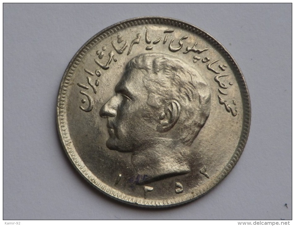 Iran  20  Rials  SH 1352    CN    KM# 1181 TTB - Iran