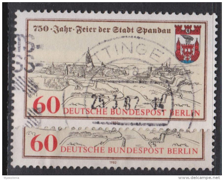 D 779) Berlin 659 O: Doppeldruck Der Roten Inschriften (750 Jahre Spandau) - Abarten Und Kuriositäten
