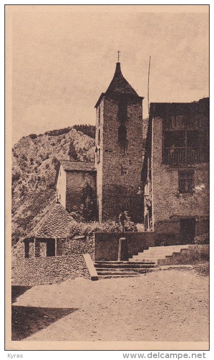 ANDORRE . Valls D'Andorra.  ORDINO . La Place De L'église - Andorre