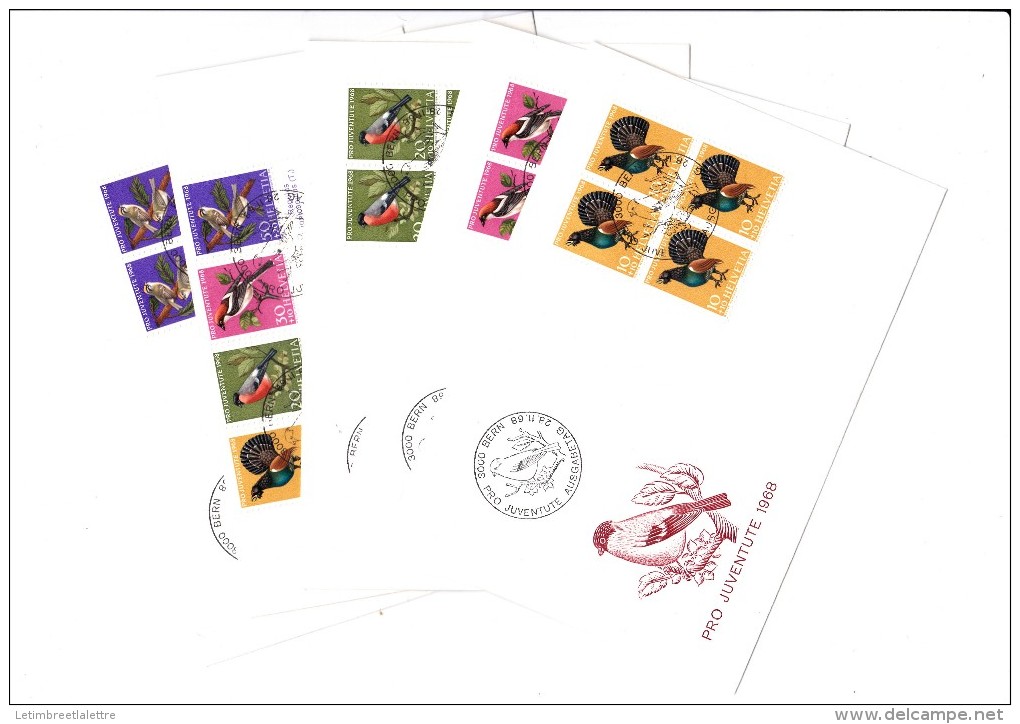 Série De 5 Enveloppes Avec Series N° 824 à 827 De 1968 - Brieven En Documenten