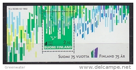 Finland 1992 75th Anniversary Of National Independence M/s ** Mnh (26165S) - Blokken & Velletjes