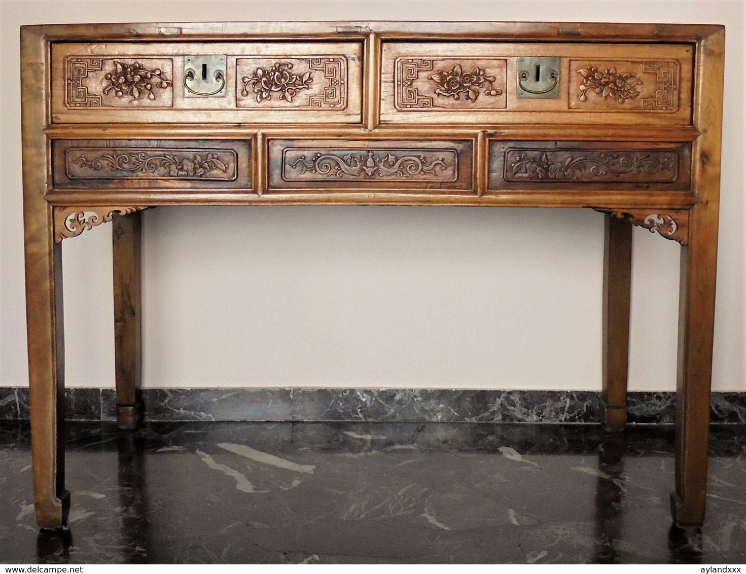 CINA (China): Old And Fine Chinese Carved Wood Table Desk - Arte Orientale