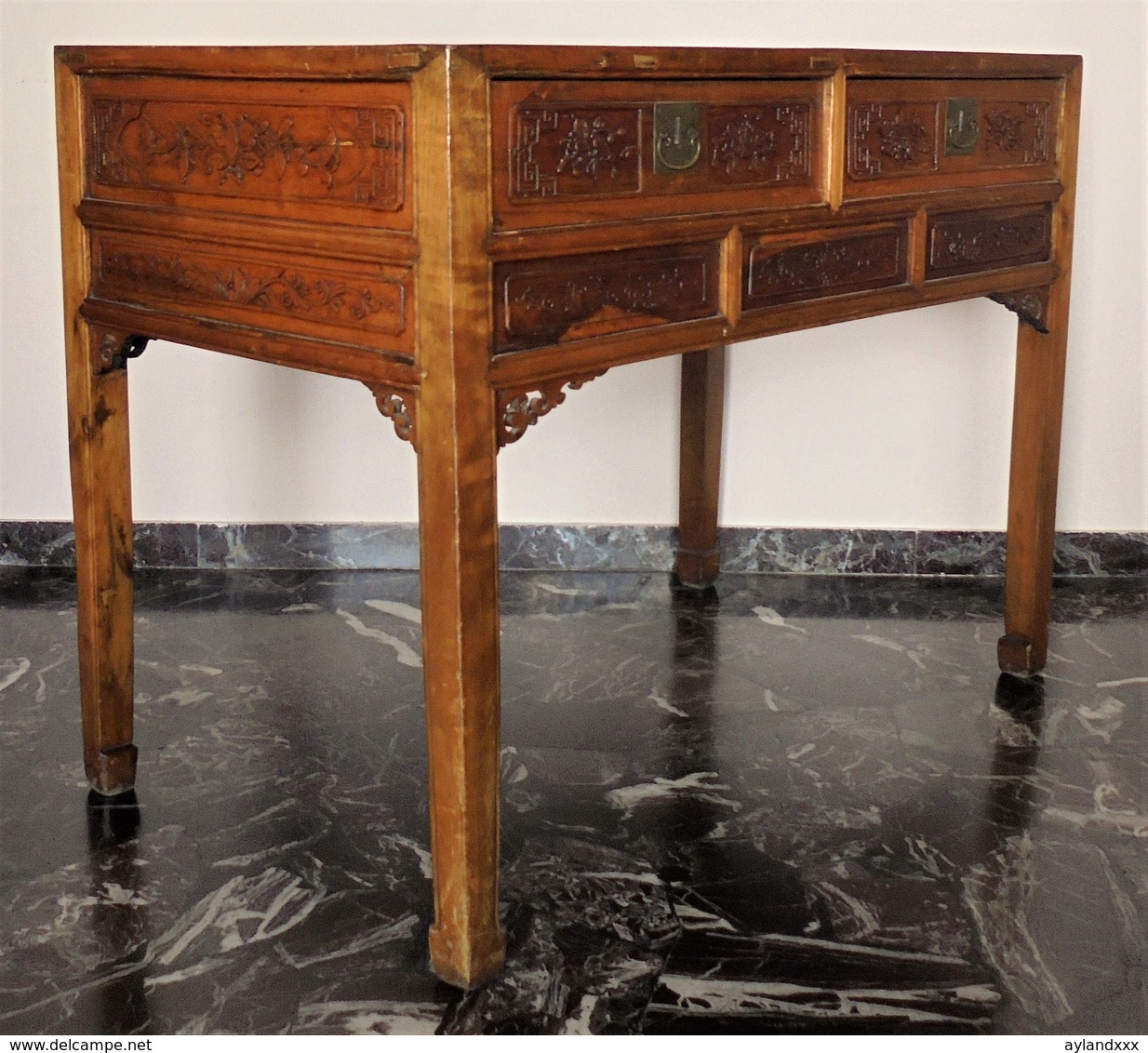 CINA (China): Old And Fine Chinese Carved Wood Table Desk - Arte Orientale