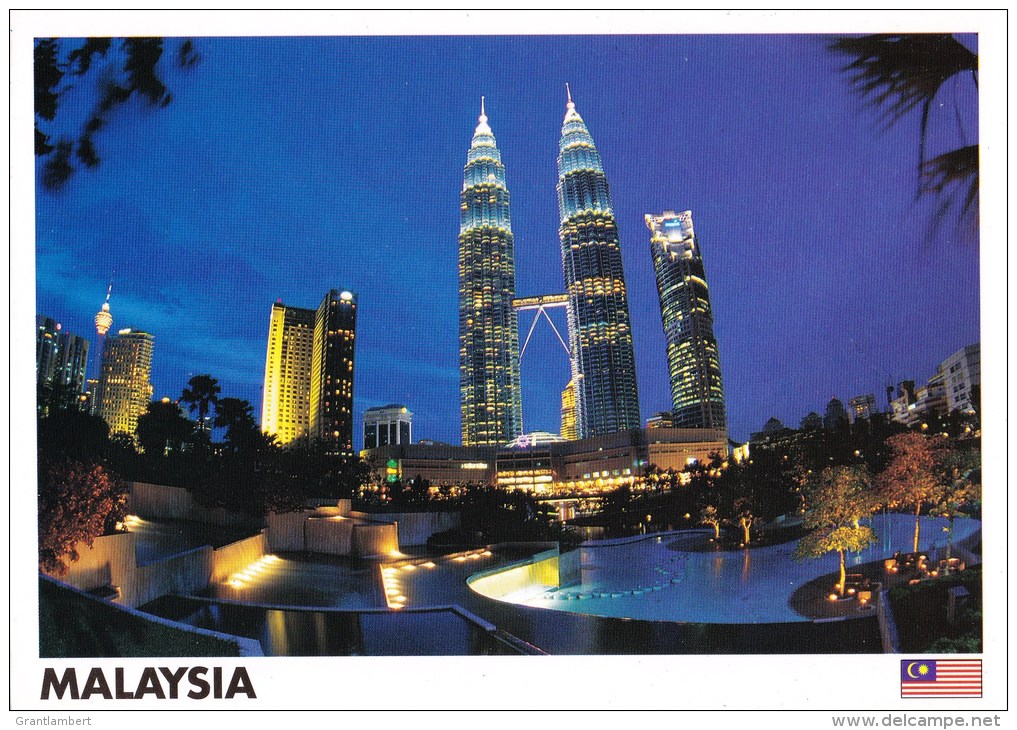 The Petronas Twin Towers, Kuala Lumpur, Malaysia - Yacine 43574 Unused, 17 X 12 Cm - Maleisië