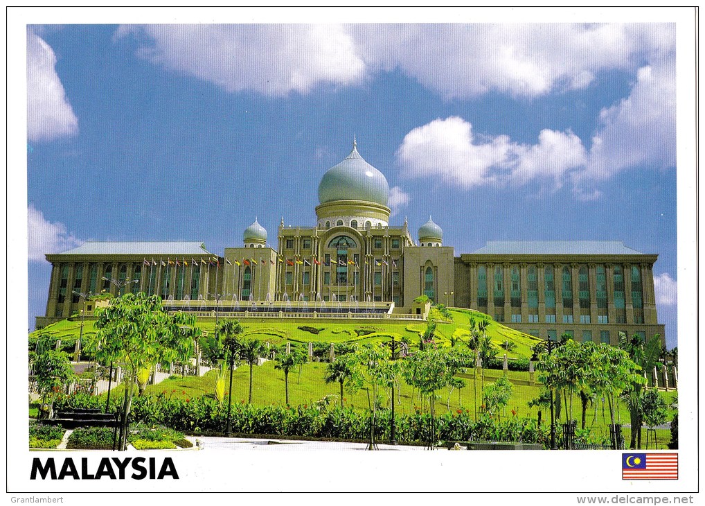 The Prime Minister's Office Complex, Putrajaya, Malaysia - Yacine 43578 Unused, 17 X 12 Cm - Malesia