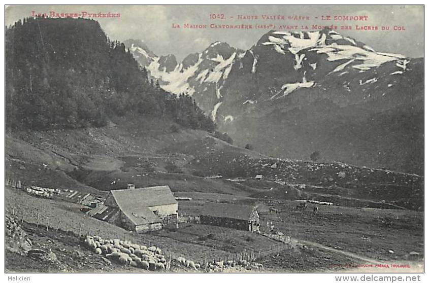 - Ref K 446 - Basses Pyrenees  - Le Somport - La Maison Cantonniere Avant La Montee Des Lacets - Troupeau De Moutons - - Col Du Somport