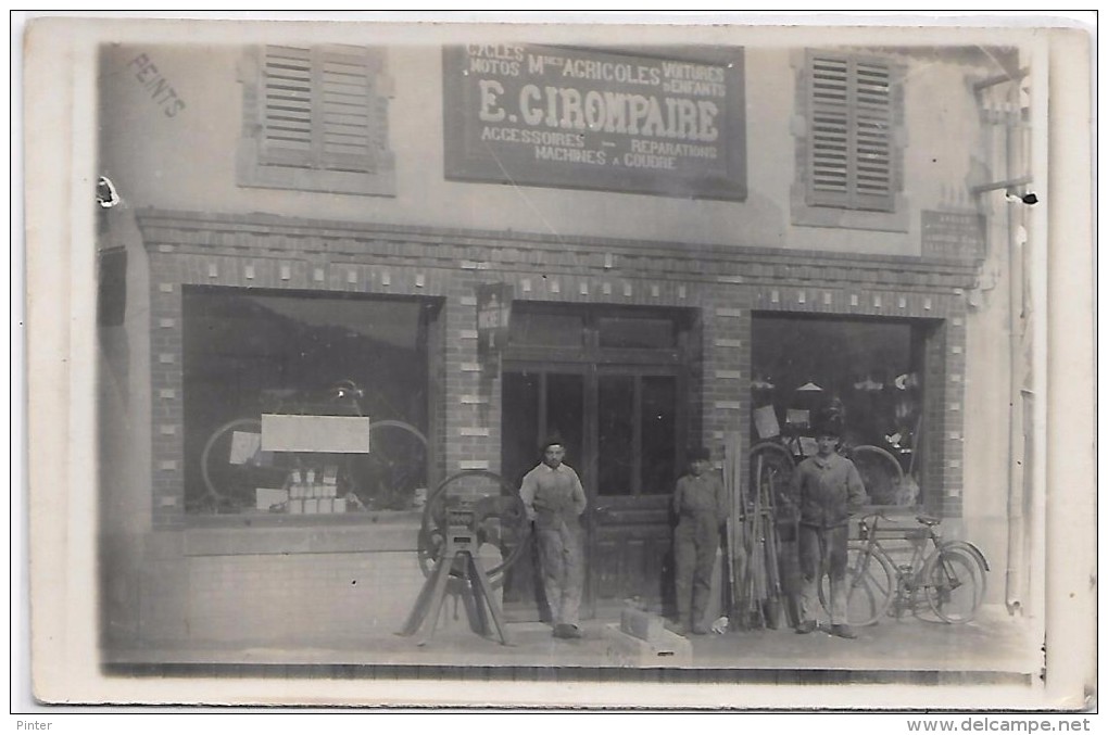 ANOULD - Devanture MAGASIN - Cycles GIROMPAIRE - CARTE PHOTO - Anould