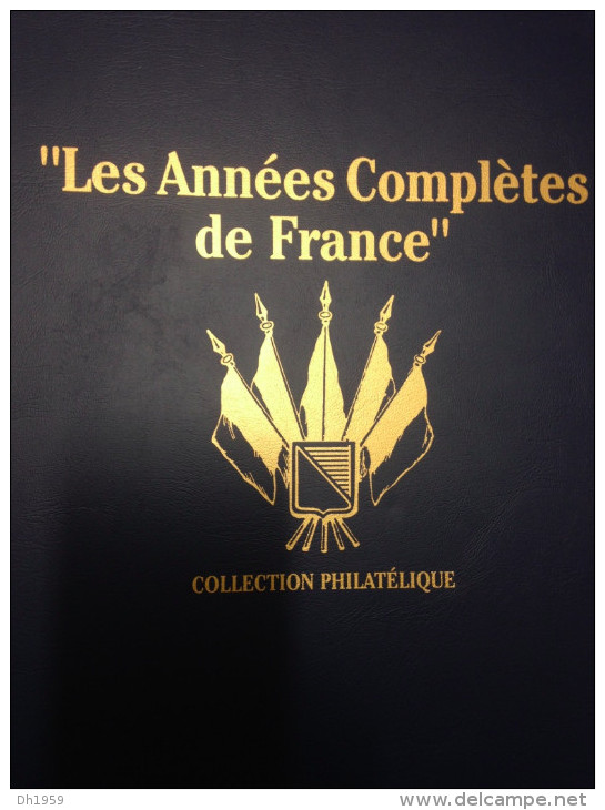 OCCASION FRANCE " LES ANNEES COMPLETES DE FRANCE " TRESOR DU PATRIMOINE !!!  1 RELIURE BLEU  + env. 48 FEUILLES A BANDES