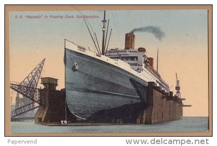 SS Majestic In Floating Dock SOUTHAMPTON  Sh97 - Piroscafi