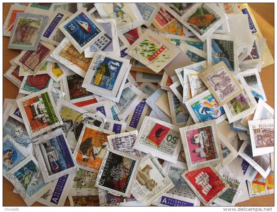 1 KILO TIMBRES SUISSE TRES VARIES TOUTES EPOQUES - Lots & Kiloware (mixtures) - Min. 1000 Stamps