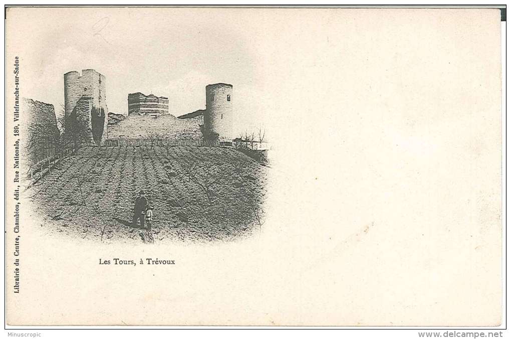 CPA 01 - Trévoux - Les Tours - Trévoux