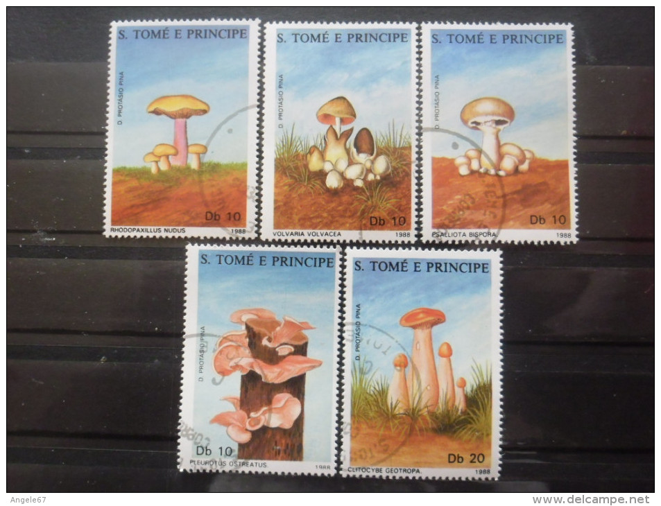 SAINT THOMAS ET PRINCE Série N°899 Au 903 Oblitéré Cote 6€ - Sao Tome Et Principe