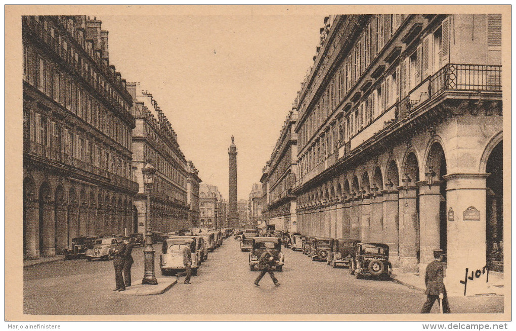 Dép. 75. - Paris... En Flânant. - Rue De Castiglione Et Colonne Vendôme. Animée, Automobliles. Yvon N° 59 - District 01