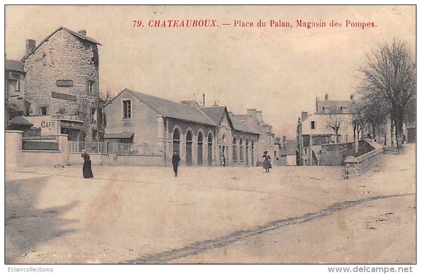 Chateauroux     36       Place Du Palan.Magasin Des Pompes (carte Décollée) - Chateauroux