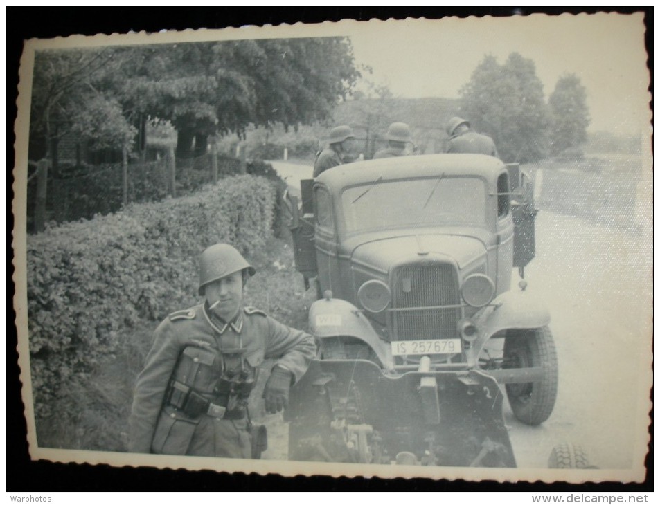 PHOTO FOTO WW2 WWII :  HEER WEHRMACHT Av CASQUE HOLLANDAIS   ////  WH With DUCE HELMET - War, Military