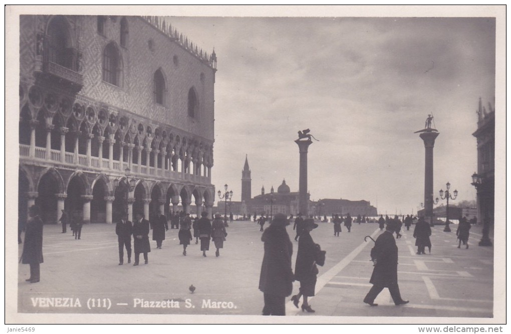 Italy Unused Postcard Venezia 111, Piazzetta S.Marco - World