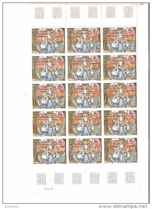 FRANCE FRAGMENT DE   FEUILLE  DE 15 TIMBRES N° 2033  NEUF ** MNH DE 1979 - Feuilles Complètes