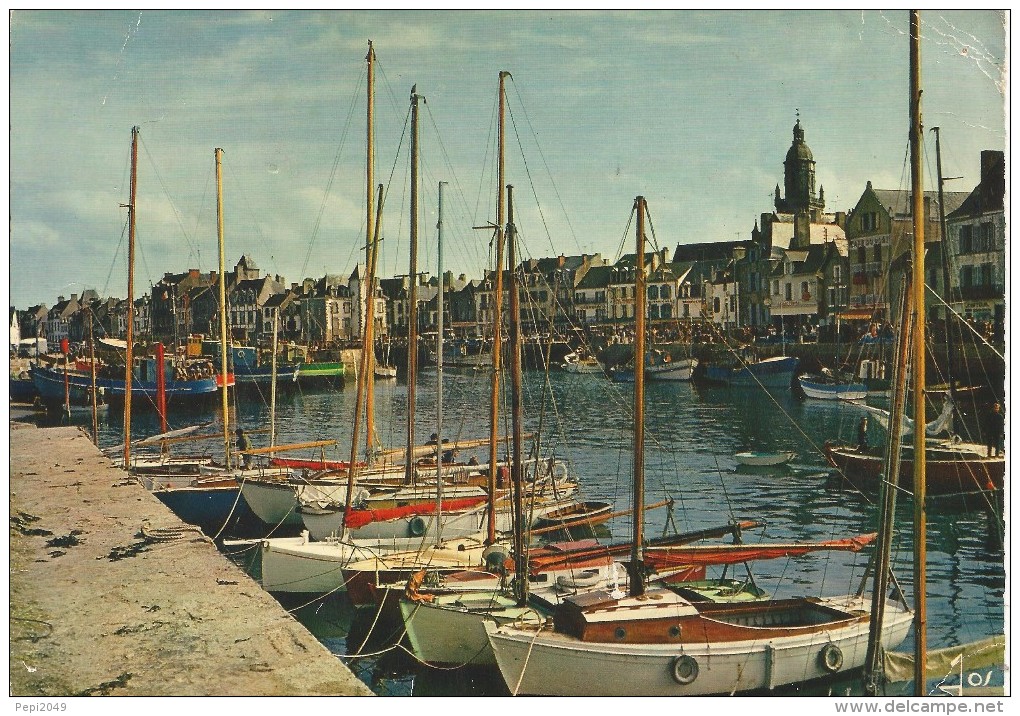 KK176  - POSTAL GRAN TAMAÑO - LA BRETAGNE EN COULEURS - LE CROISIC - BASSIN A YACHTS - 21 X 14,5 CM. - Otros & Sin Clasificación