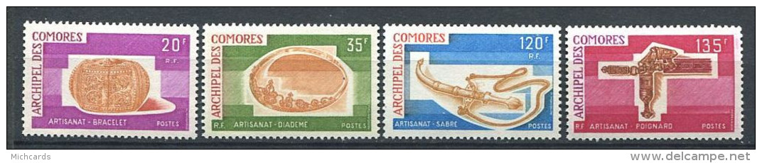 150 COMORES 1975 - Artisanat (Yvert 97/100) Neuf ** (MNH) Sans Trace De Charniere - Unused Stamps