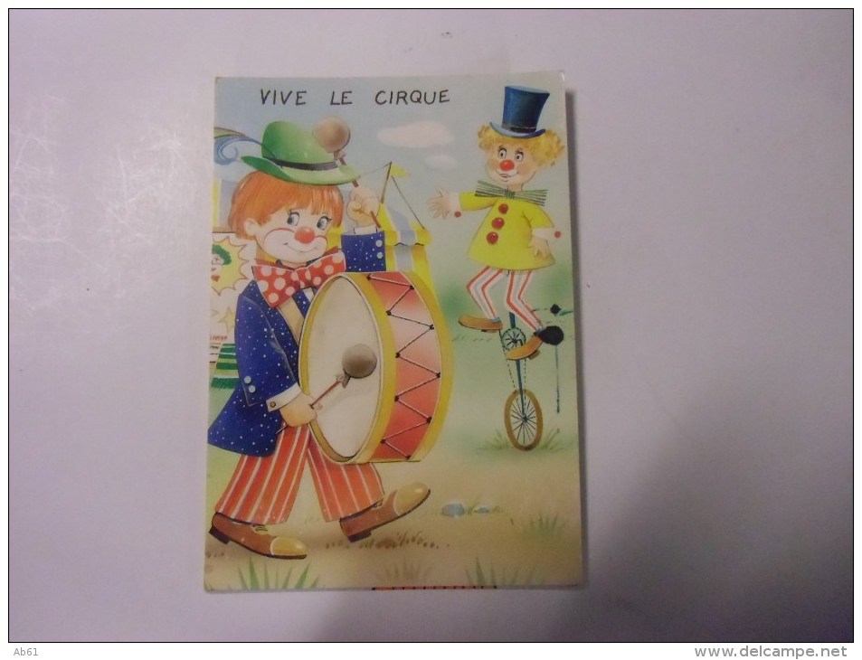 Vive Le Cirque  Clonn Et Equilibriste - Humour