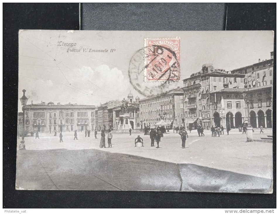 ITALIE - LIVORNO - CP Voyagée " Piazza V Emanuele II - Lot N° 10048 - Livorno