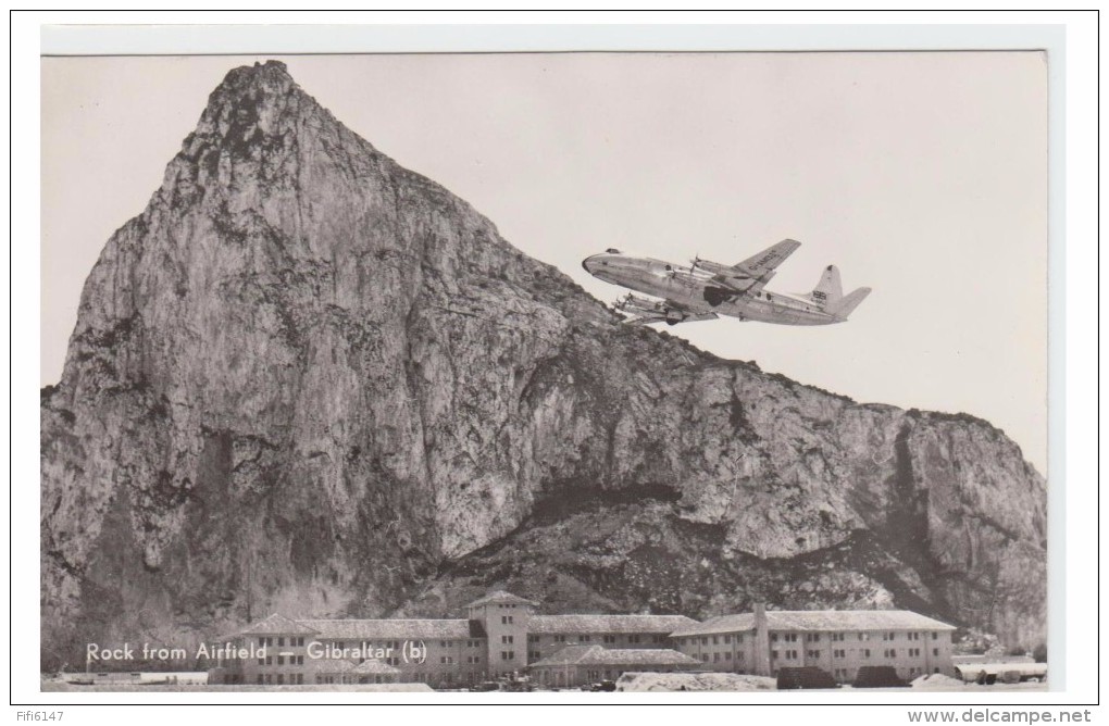 GIBLALTAR -- LE ROCHER VU DEPUIS L4AEROPORT -- - Gibraltar