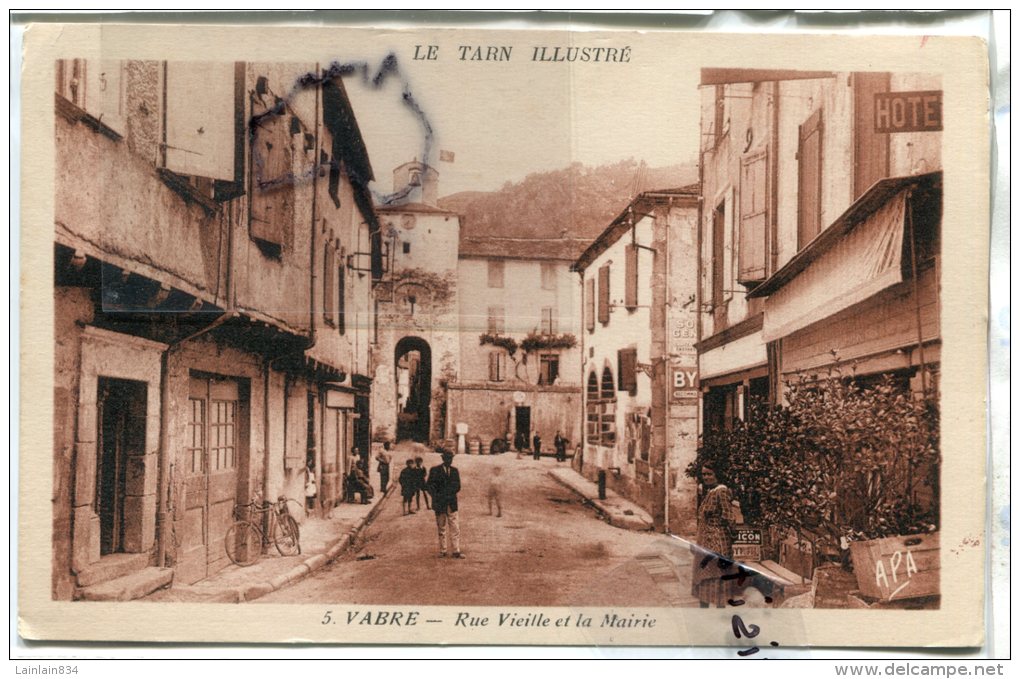 - 5 - VABRE - ( Tarn ) - Rue Vieille Et La Mairie, Café, Cloche, écrite En Juillet 1938, Coins Ok, TBE, Scans. - Vabre