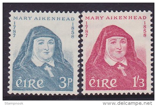 Ireland Scott  167-68 Aikenhead  MNH  VF    ( CV 21.50 - Unused Stamps