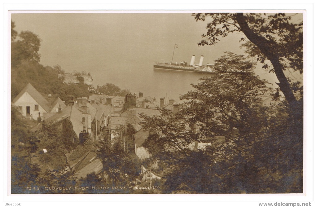 RB 1070 - Judges Real Photo Postcard - Ship Boat - Paddlesteamer At Clovelly - Devon - Clovelly