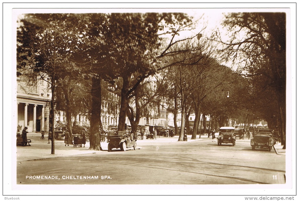 RB 1070 -  Early Real Photo Postcard - Cars On Promenade - Cheltenham Spa - Gloucestershire - Cheltenham