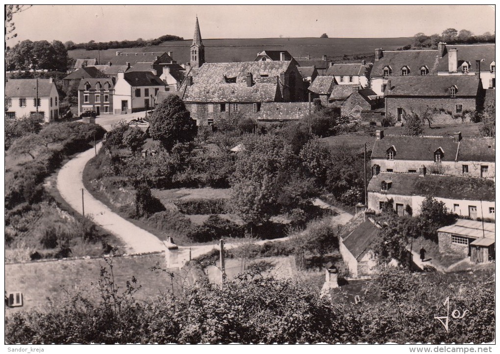 CPSM   Ergué-Gabéric Vue Générale Du Bourg - Ergué-Gabéric