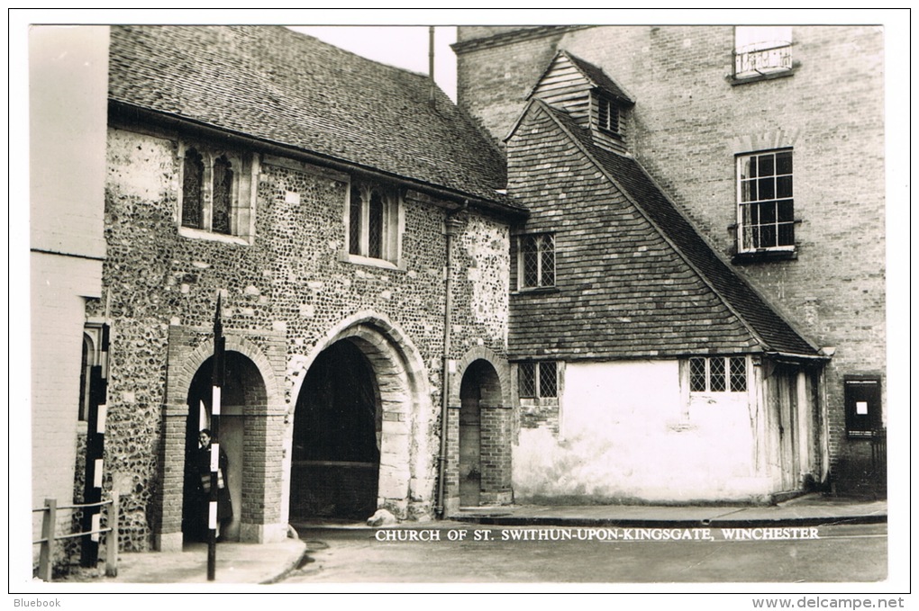 RB 1071 -  Real Photo Postcard - Church Of St. Swithun-Upon-Kingsgate Winchester Hampshire - Winchester
