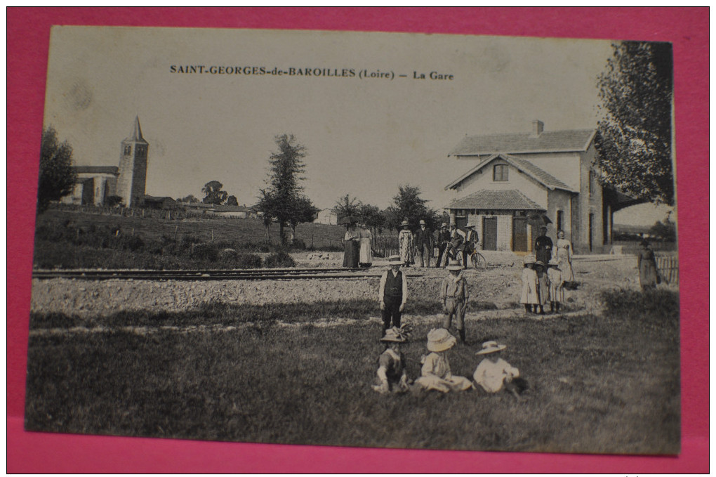 ST GEORGES DES BAROILLES - La Gare - Autres & Non Classés